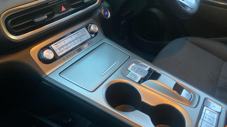 Hyundai KONA 100kW Premium 39kWh 5dr Auto Electric Hatchback